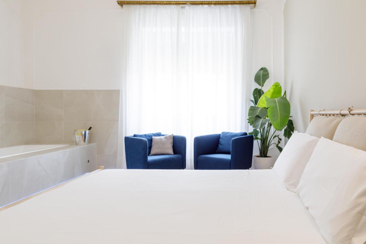 Le Suite Di Bluemoon Cagliari Buitenkant foto